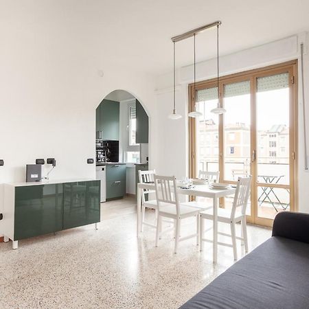Spazioso Appartamento - City Life - Fiera Milano - Alcuino 5 Екстер'єр фото