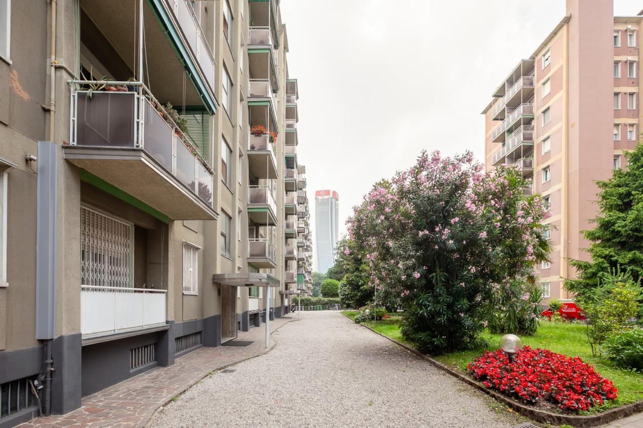Spazioso Appartamento - City Life - Fiera Milano - Alcuino 5 Екстер'єр фото
